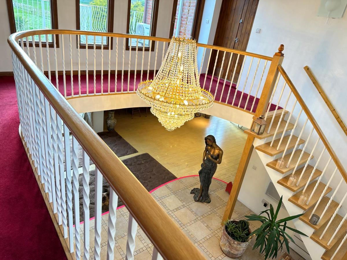 Barnfields Retreat Отель типа 